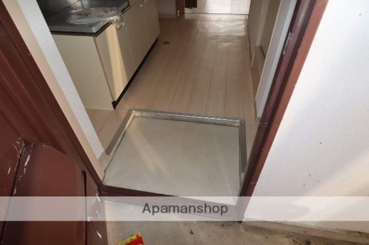 BRUNO五福の玄関