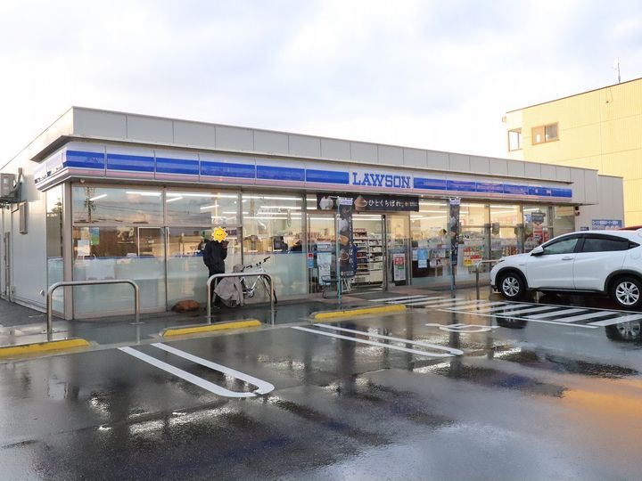 ロイヤルガーデン B棟の周辺