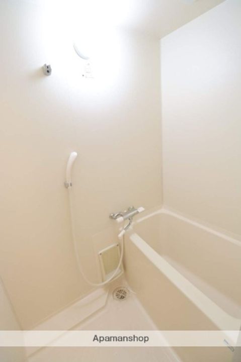 コーポ潮風101の風呂