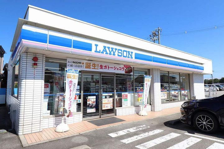 ラフレシール Bの周辺