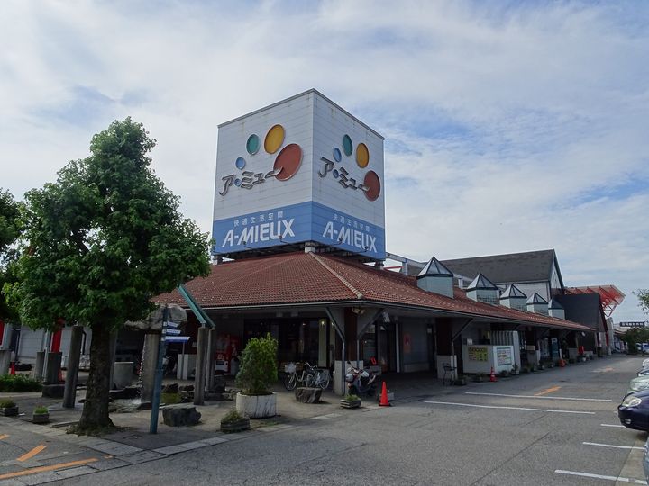 メロディ Dの周辺