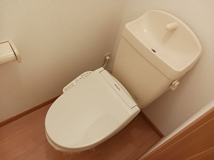 プール・トゥジュールCのその他画像