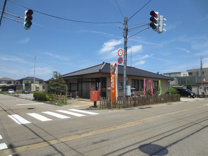 ハイエストヒル B棟の周辺