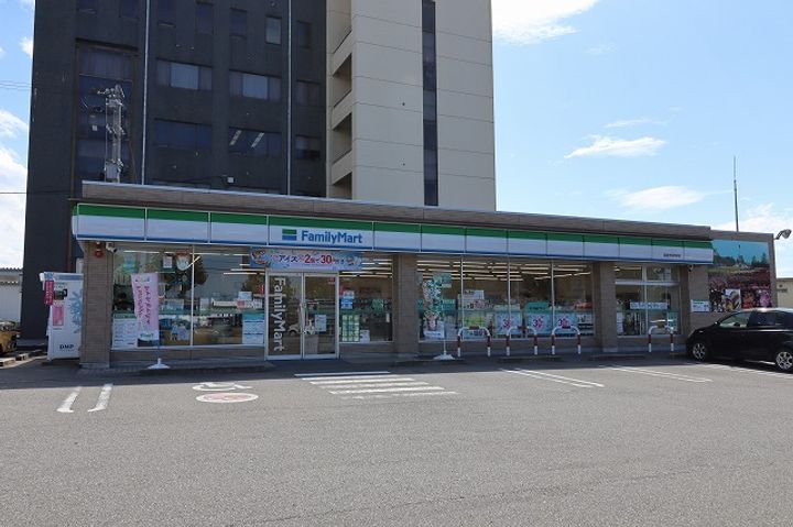 カーサ トゥリパの周辺