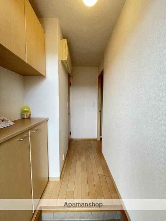 メゾン レコルトの玄関