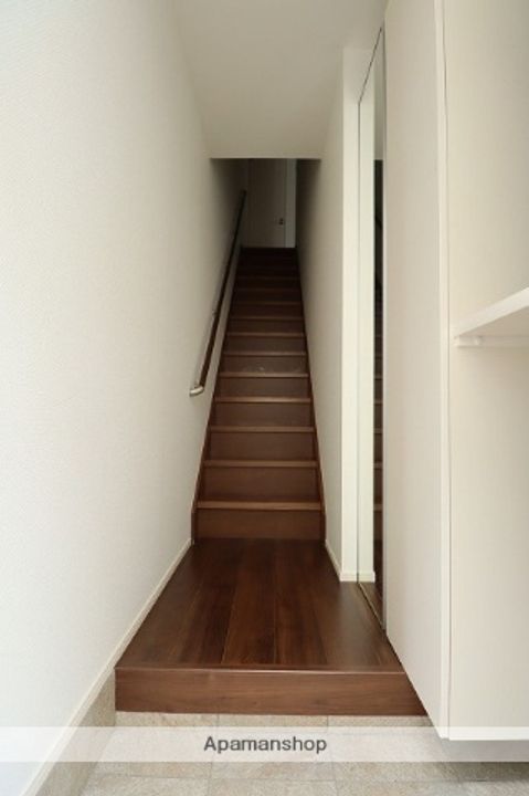 N’ENUPHAR A棟の玄関