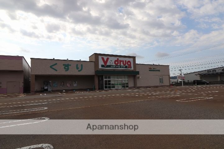 富山県富山市高木の賃貸アパートの周辺