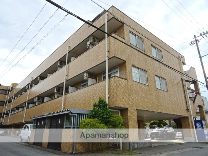 富山県富山市今泉の賃貸マンションの外観