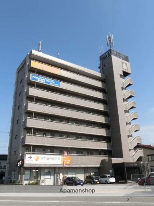 ドゥエルコート住吉301の外観