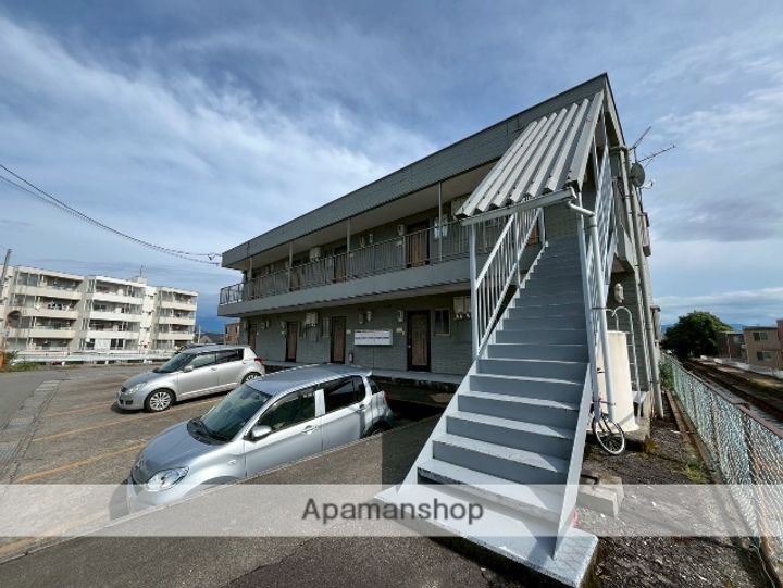 ステラ102の外観