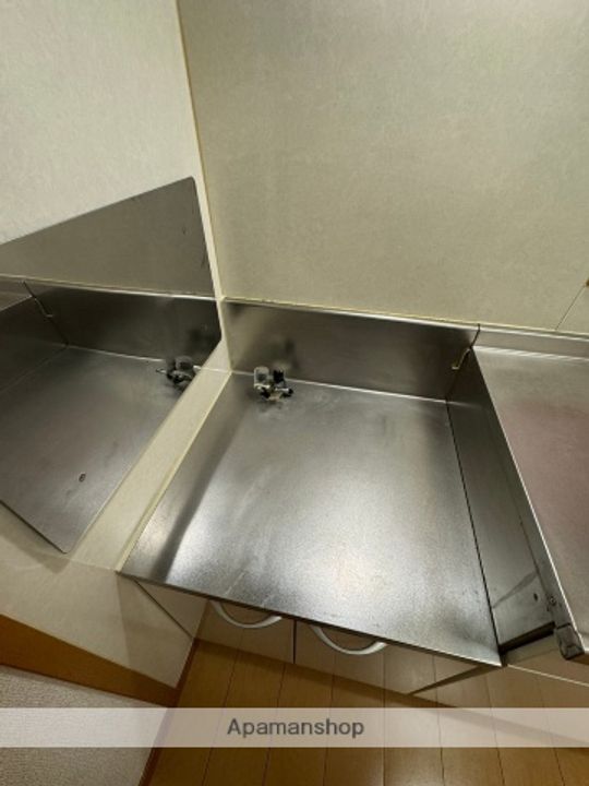 富山県富山市天正寺の賃貸アパートの内装