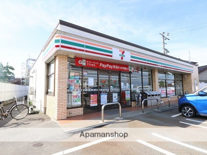 富山県富山市婦中町下轡田の賃貸マンションの周辺