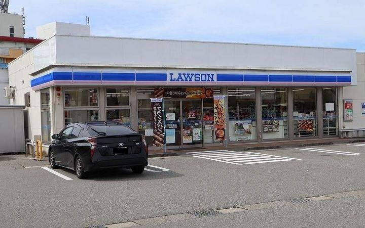 レオパレスエスポワール102の周辺