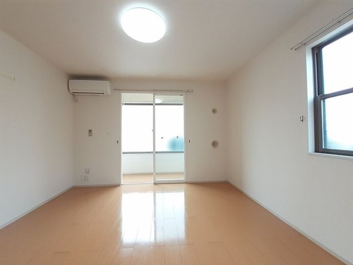 リアン町村の居間