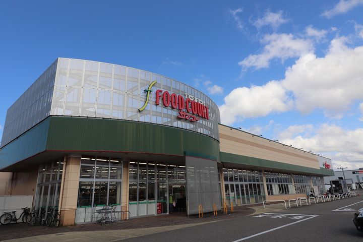 レオパレス椎ノ木台Ⅱ211の周辺