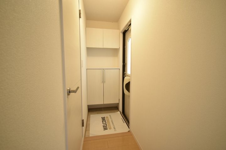 二俣ディールーム新町の玄関