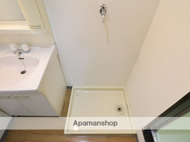 ベルヴィー・カワカミ2-Cの内装