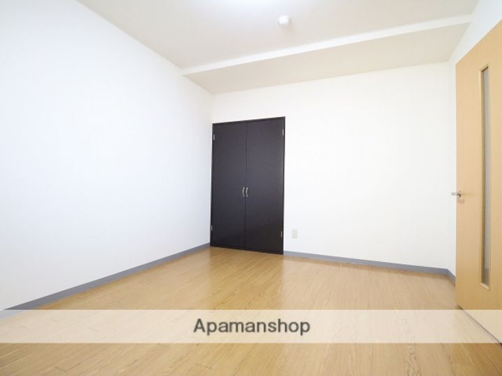 ベルヴィー・カワカミ2-Cの内装