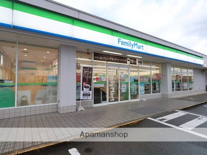 ローズ・レフィシアの周辺