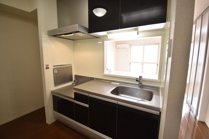 ルミエール ウィスのキッチン