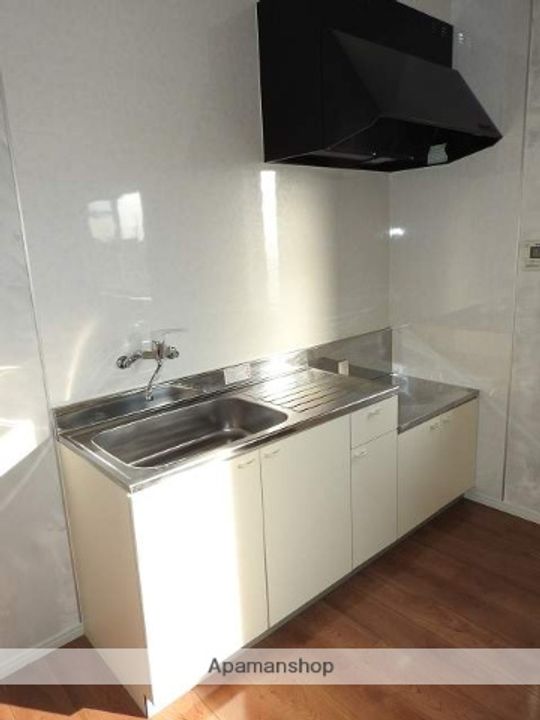 SMALL PINEのキッチン