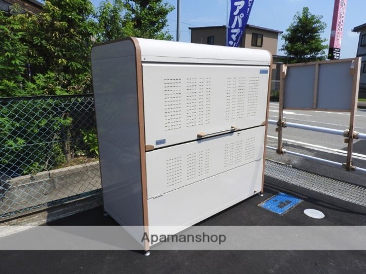 AQUA GARDEN B棟の外観