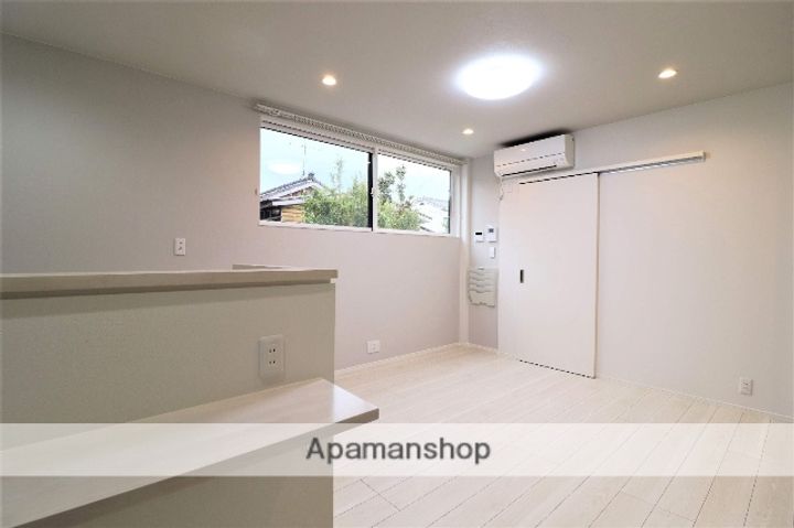 NEO SQUARE Ⅵ103の居間