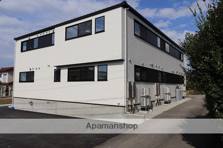 NEO SQUARE Ⅵ103の外観