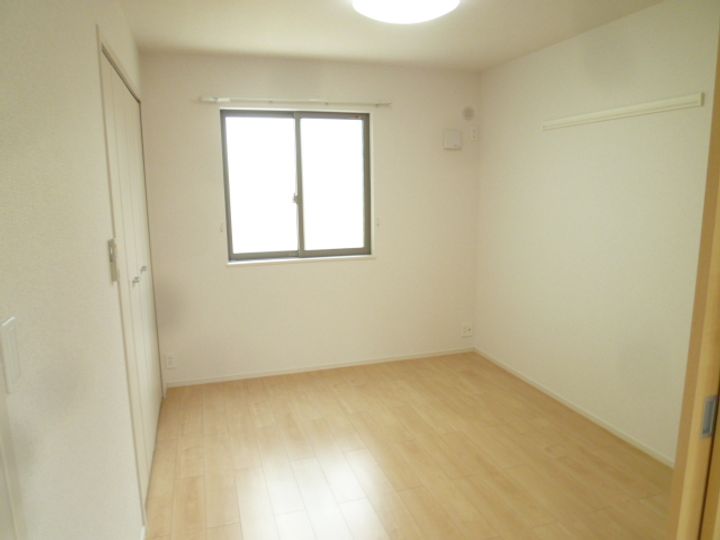 コンフォート・おやべⅡの居間