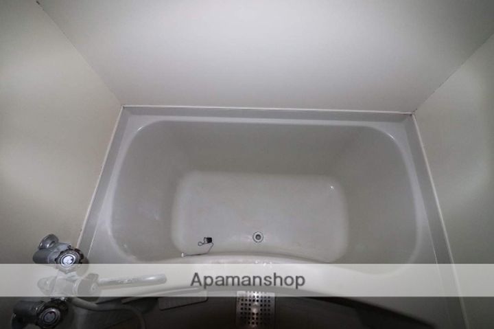 富山県富山市駒見の賃貸アパートの内装