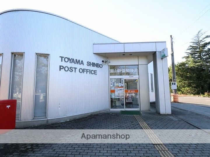富山県富山市秋ヶ島の賃貸アパートの周辺