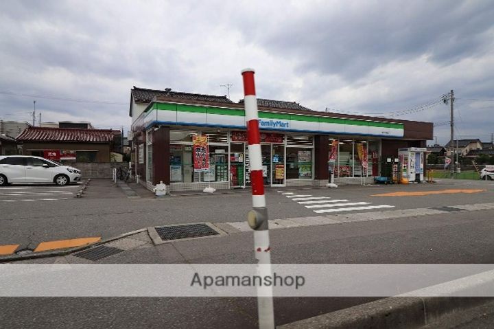 富山県富山市田刈屋の賃貸マンションの周辺
