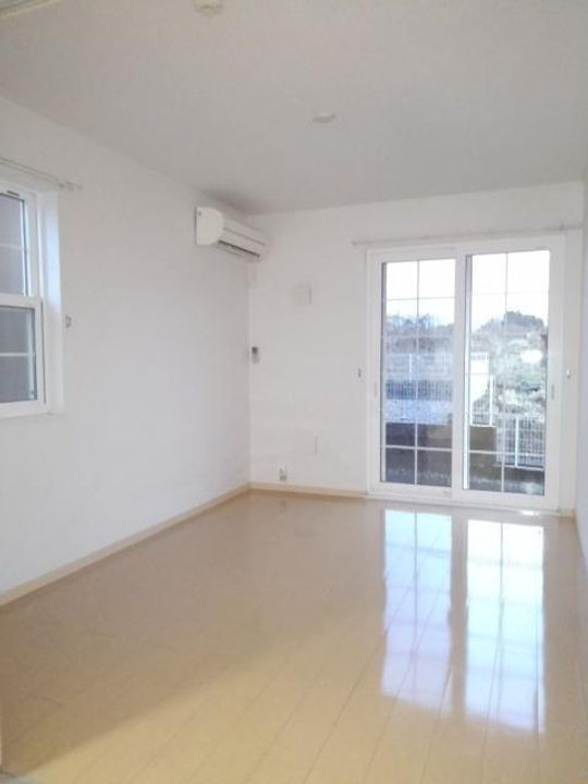 カトルセゾンBの居間