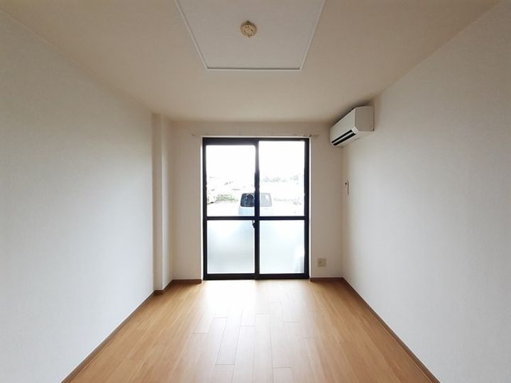 カーサ・グローリーの居間