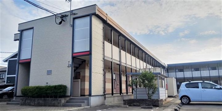 レオパレス豊夢113の外観