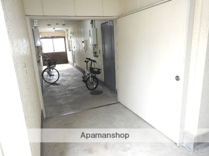 コーポヴァロン1-Cの外観