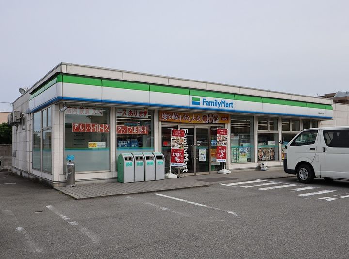 アグリーブル Aの周辺