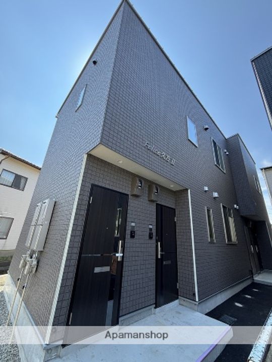 富山県富山市久方町の賃貸アパートの外観