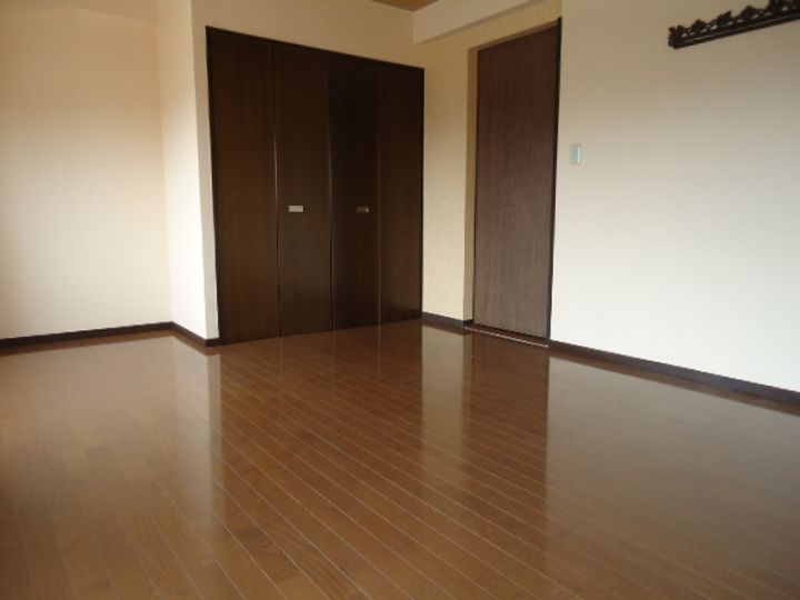 セブングラスの居間