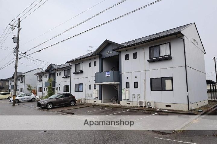 カメリアハイムの外観