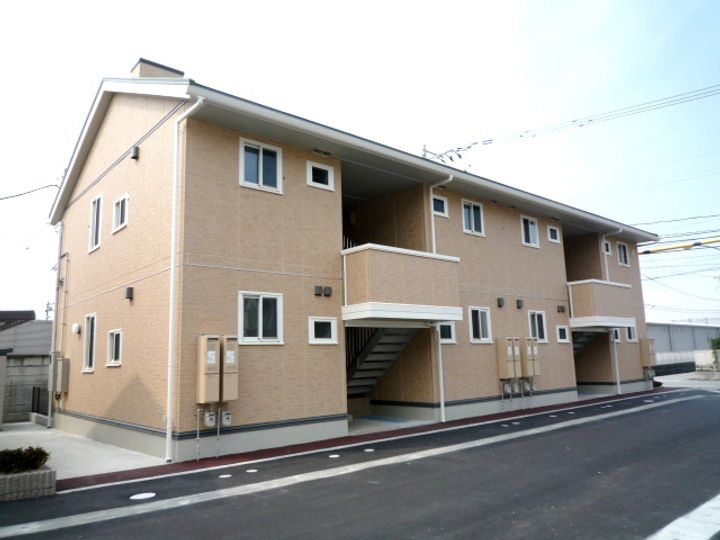 アバンウェル田中町 A棟の外観