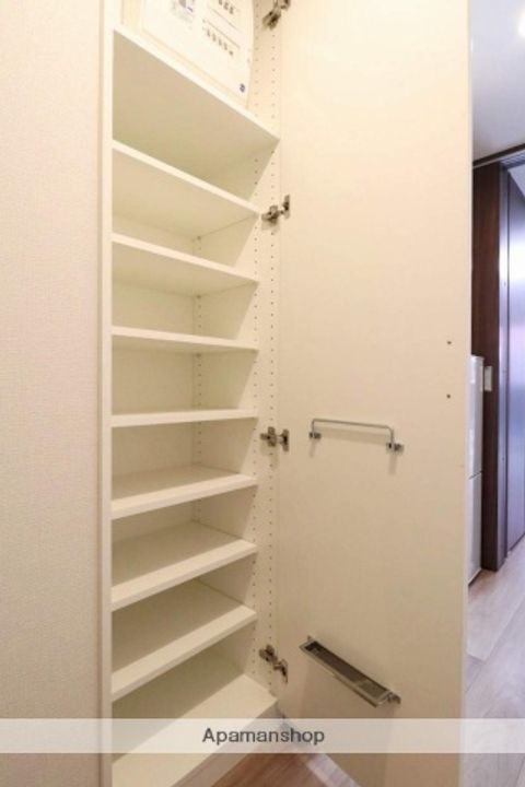 カレッジコート富山大学前102の内装