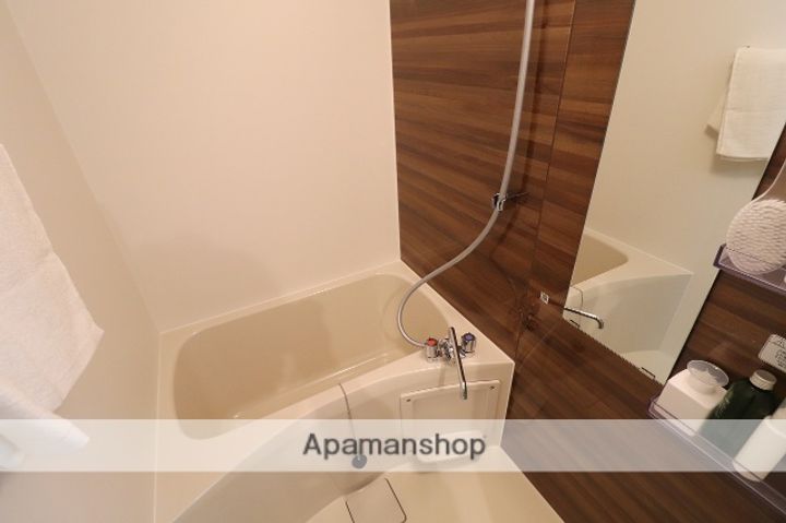 カレッジコート富山大学前405の風呂