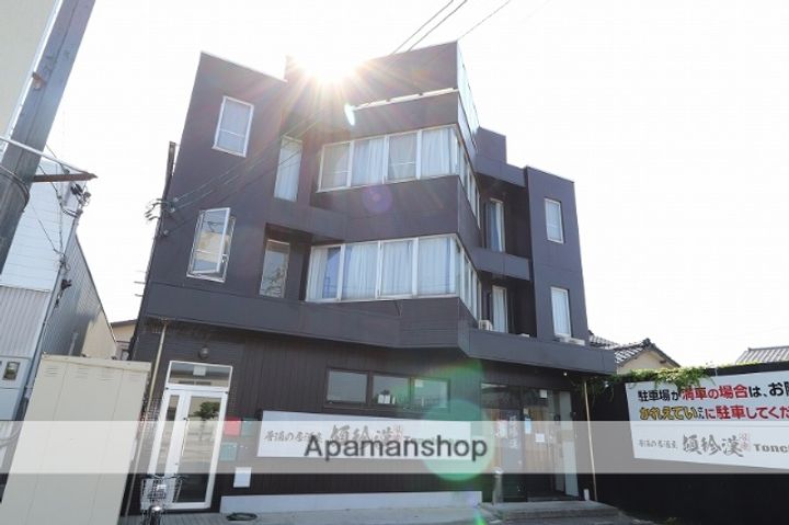 レジデンスミカ203の外観