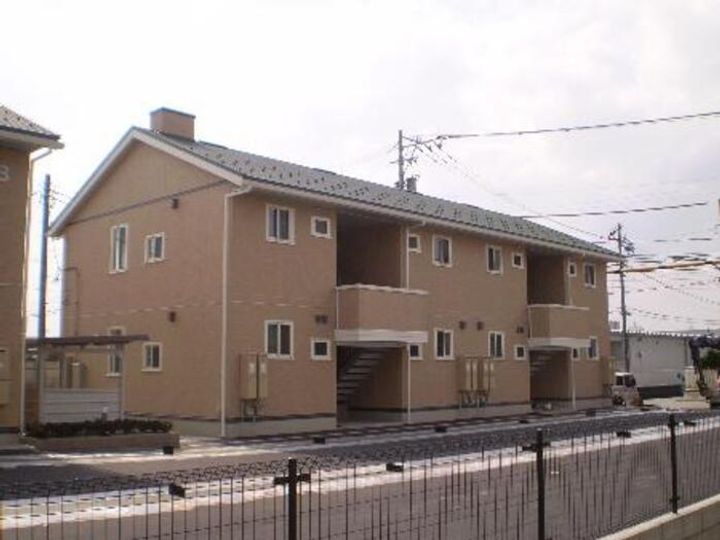 アバンウェル田中町 A棟の外観