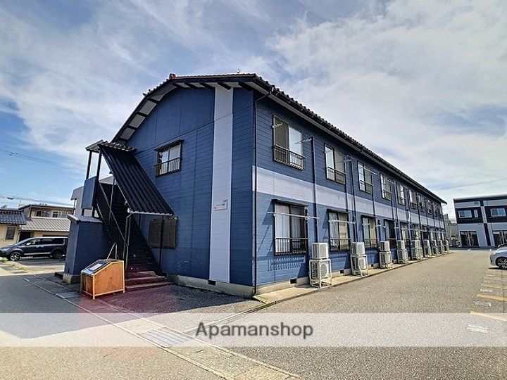 シャトレ御園111の外観