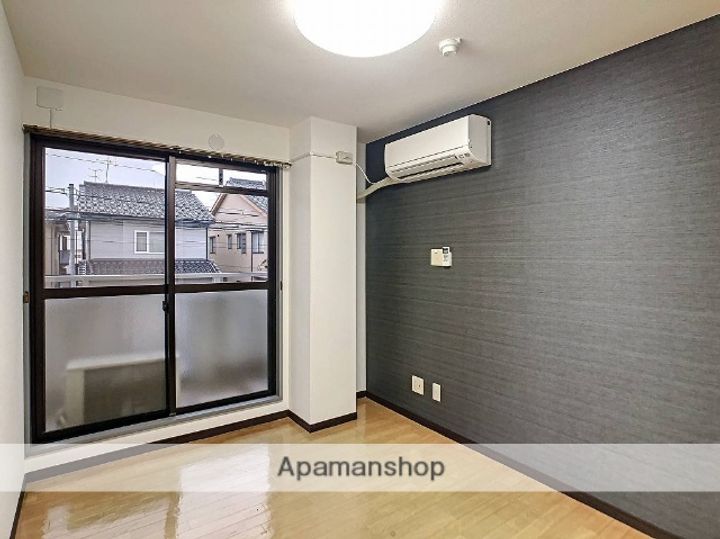 グランド・ルナA401の居間
