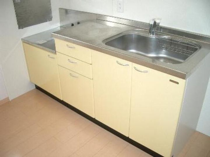 ボヌール ピエース Bのキッチン