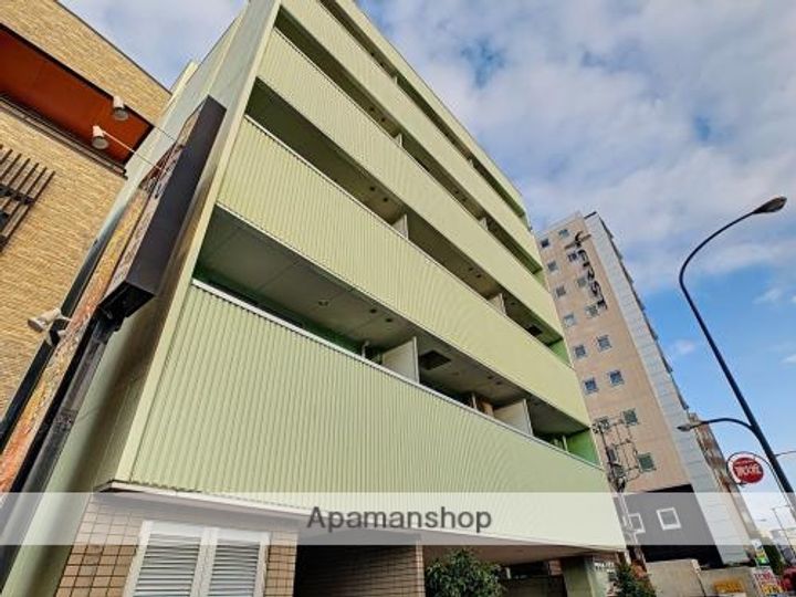 ラ・コルベイユ302の外観