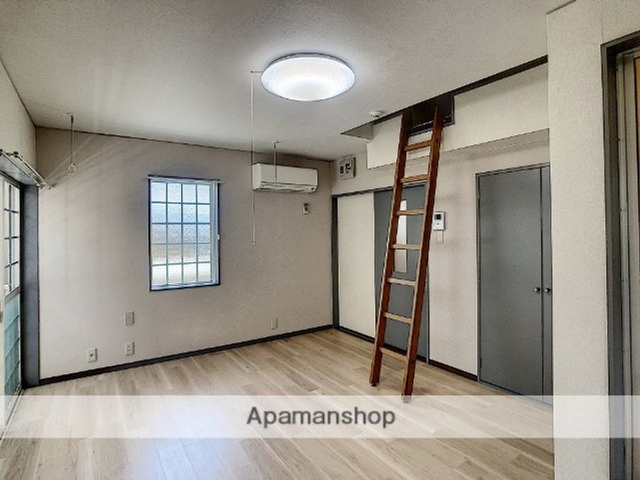 AAラ・イストワール202のその他画像